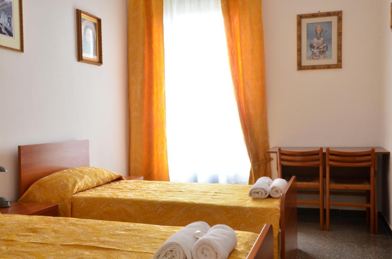 Casa Per Ferie Jpii Dom Polski Рим Екстер'єр фото