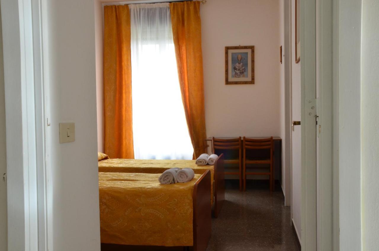 Casa Per Ferie Jpii Dom Polski Рим Екстер'єр фото